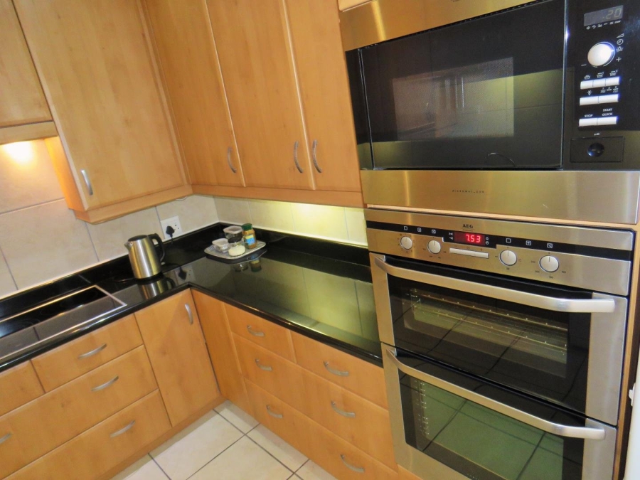 9 Bedroom Property for Sale in Waterfront Western Cape